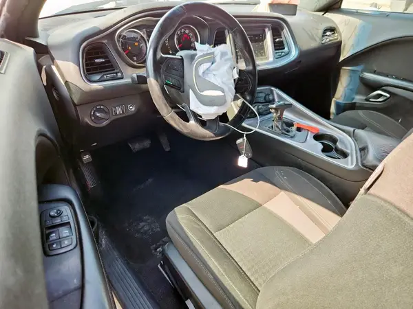 2C3CDZAGXKH744368 2019 DODGE CHALLENGER - Image 8