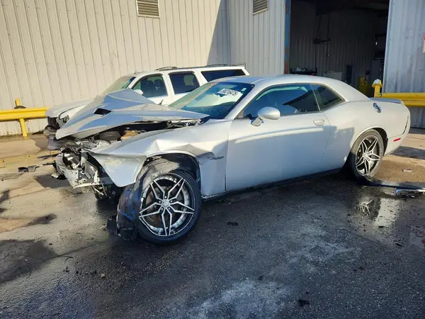 2C3CDZAGXLH157069 2020 DODGE CHALLENGER - Image 1