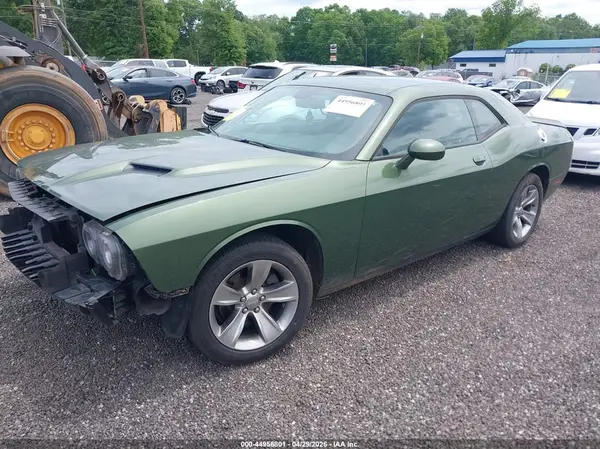 2C3CDZAGXLH227573 2020 DODGE CHALLENGER - Image 2