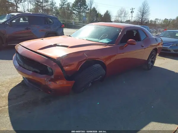 2C3CDZAGXLH247189 2020 DODGE CHALLENGER - Image 2