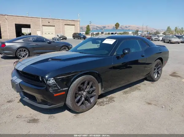 2C3CDZAGXMH508113 2021 DODGE CHALLENGER - Image 2