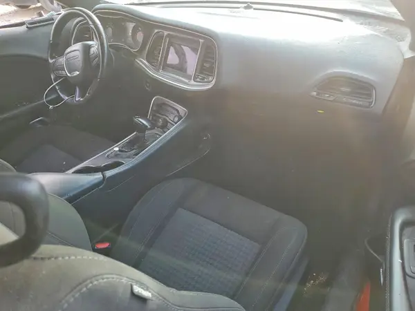 2C3CDZAGXMH547266 2021 DODGE CHALLENGER - Image 8