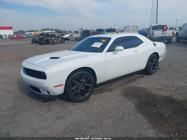 2C3CDZAGXMH552063 2021 DODGE CHALLENGER - Image 2