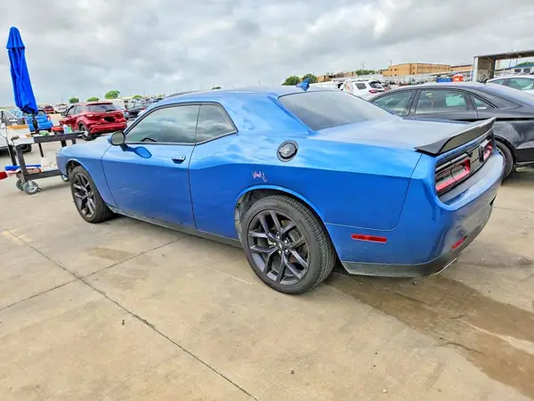 2C3CDZAGXMH555805 2021 DODGE CHALLENGER - Image 2