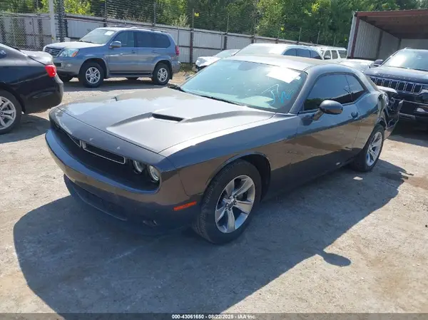 2C3CDZAGXMH623200 2021 DODGE CHALLENGER - Image 2