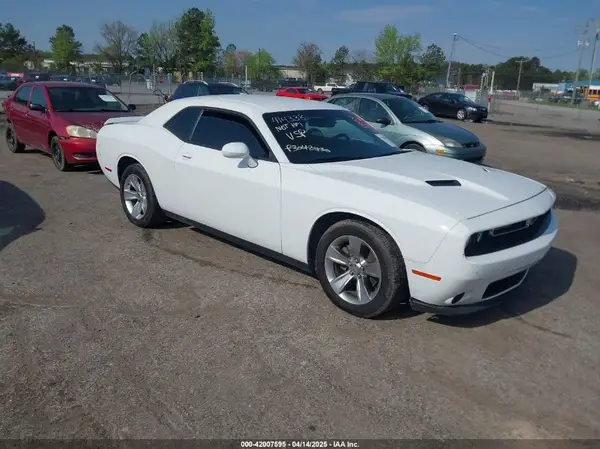 2C3CDZAGXMH623245 2021 DODGE CHALLENGER - Image 1