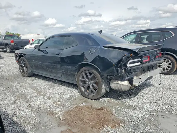 2C3CDZAGXPH527569 2023 DODGE CHALLENGER - Image 2