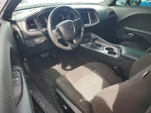2C3CDZAGXPH527569 2023 DODGE CHALLENGER - Image 8