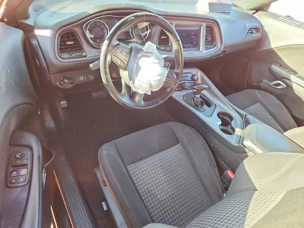2C3CDZAGXPH553587 2023 DODGE CHALLENGER - Image 8