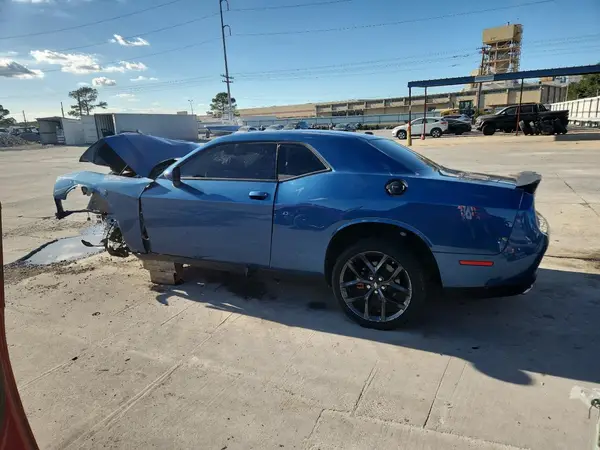 2C3CDZAGXPH574780 2023 DODGE CHALLENGER - Image 2