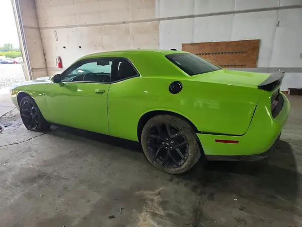 2C3CDZAGXPH600309 2023 DODGE CHALLENGER - Image 2