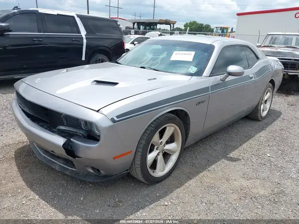 2C3CDZBT0GH108514 2016 DODGE CHALLENGER - Image 2