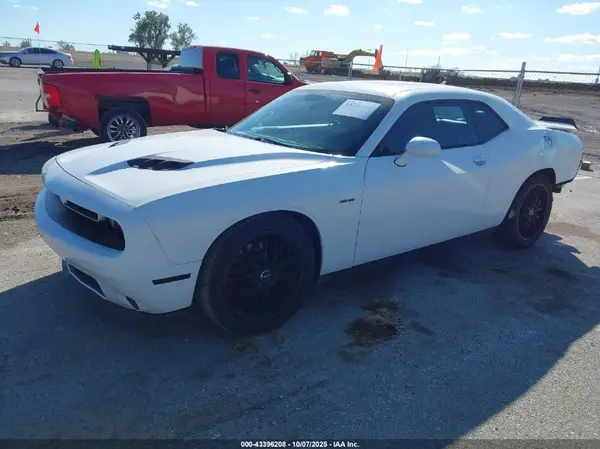 2C3CDZBT0GH177834 2016 DODGE CHALLENGER - Image 2