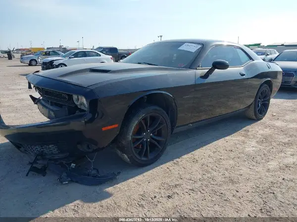 2C3CDZBT0GH178059 2016 DODGE CHALLENGER - Image 2