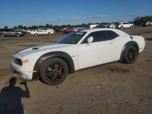 2C3CDZBT0GH210136 2016 DODGE CHALLENGER - Image 1