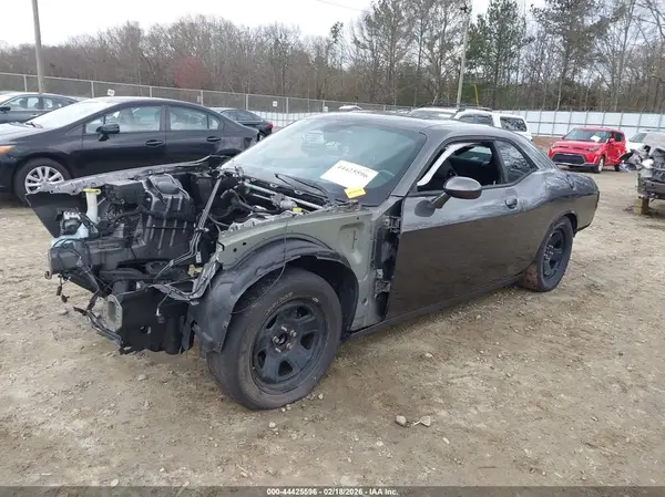 2C3CDZBT0GH245873 2016 DODGE CHALLENGER - Image 2