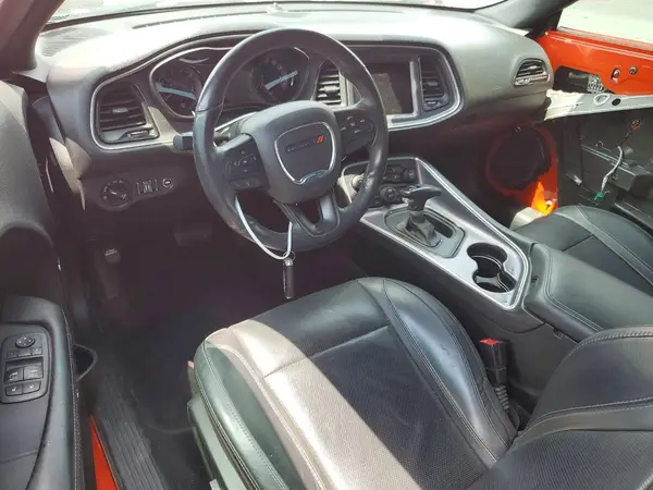 2C3CDZBT0HH566961 2017 DODGE CHALLENGER - Image 8