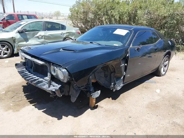2C3CDZBT0HH578110 2017 DODGE CHALLENGER - Image 2
