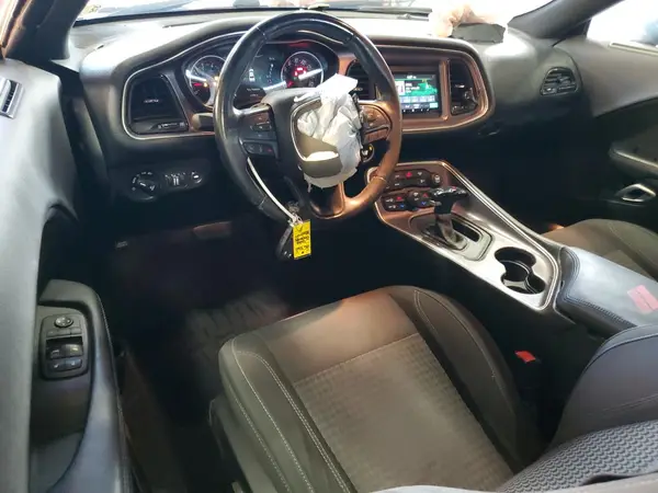 2C3CDZBT0HH580651 2017 DODGE CHALLENGER - Image 8