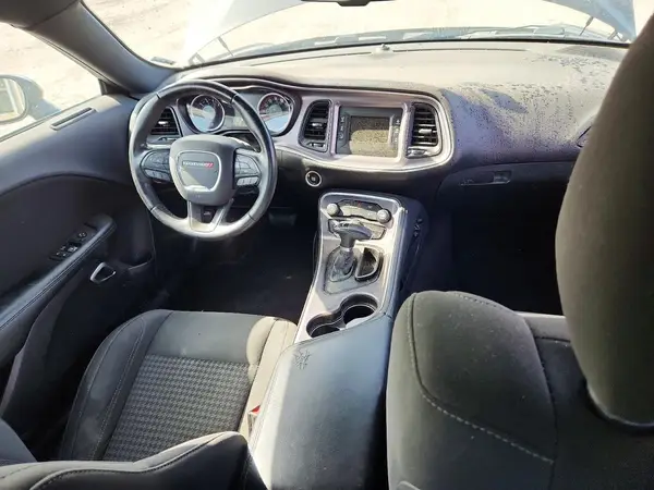 2C3CDZBT0HH587115 2017 DODGE CHALLENGER - Image 8