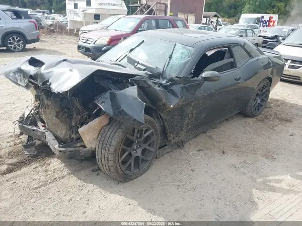 2C3CDZBT0HH622476 2017 DODGE CHALLENGER - Image 2