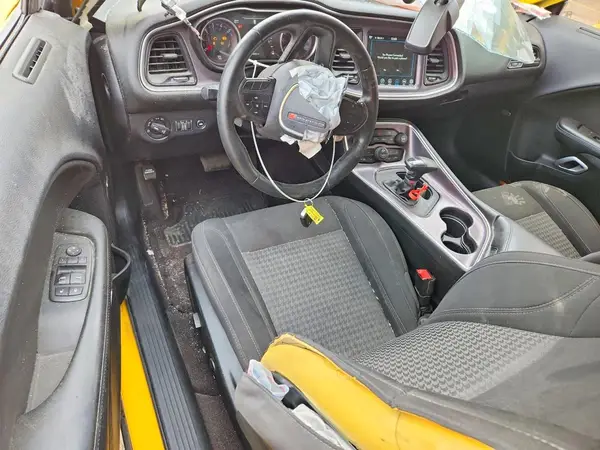 2C3CDZBT0HH633106 2017 DODGE CHALLENGER - Image 8