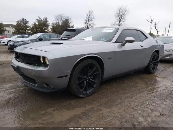 2C3CDZBT0HH651783 2017 DODGE CHALLENGER - Image 2
