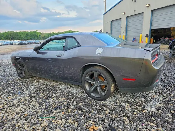 2C3CDZBT0HH655977 2017 DODGE CHALLENGER - Image 2