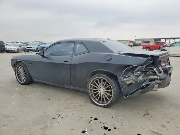 2C3CDZBT0HH658829 2017 DODGE CHALLENGER - Image 2