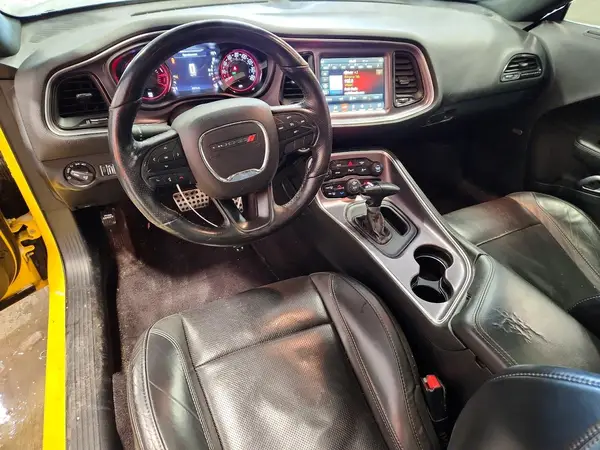 2C3CDZBT0JH178652 2018 DODGE CHALLENGER - Image 8
