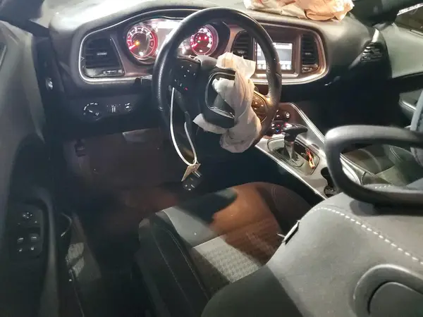 2C3CDZBT0JH236551 2018 DODGE CHALLENGER - Image 8