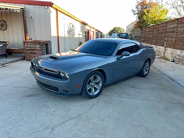 2C3CDZBT0KH557099 2019 DODGE CHALLENGER - Image 2