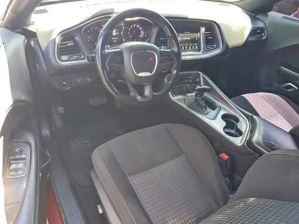 2C3CDZBT0KH655338 2019 DODGE CHALLENGER - Image 8