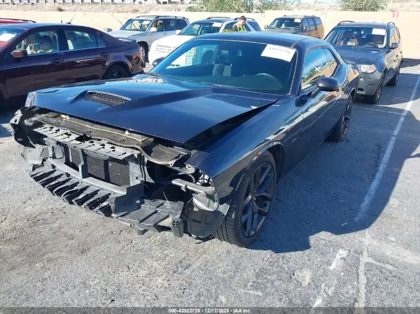 2C3CDZBT0KH660488 2019 DODGE CHALLENGER - Image 2