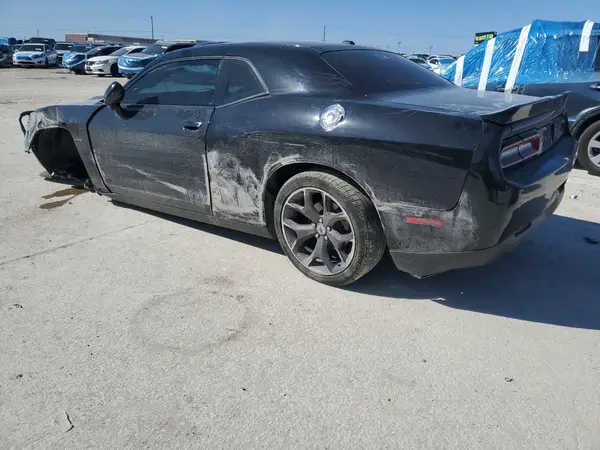 2C3CDZBT0KH750790 2019 DODGE CHALLENGER - Image 2