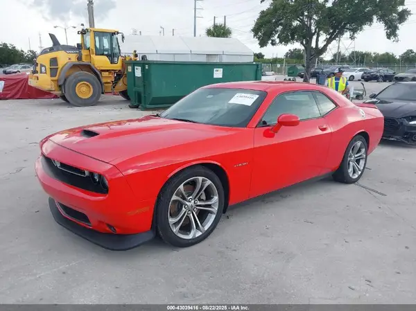 2C3CDZBT0LH124822 2020 DODGE CHALLENGER - Image 2