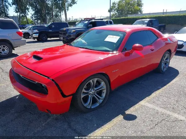 2C3CDZBT0LH130877 2020 DODGE CHALLENGER - Image 2
