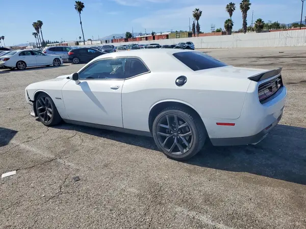 2C3CDZBT0LH179786 2020 DODGE CHALLENGER - Image 2