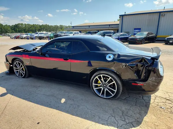 2C3CDZBT0LH184924 2020 DODGE CHALLENGER - Image 2
