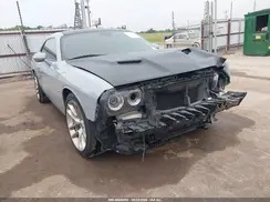 2C3CDZBT0LH231238 2020 DODGE CHALLENGER