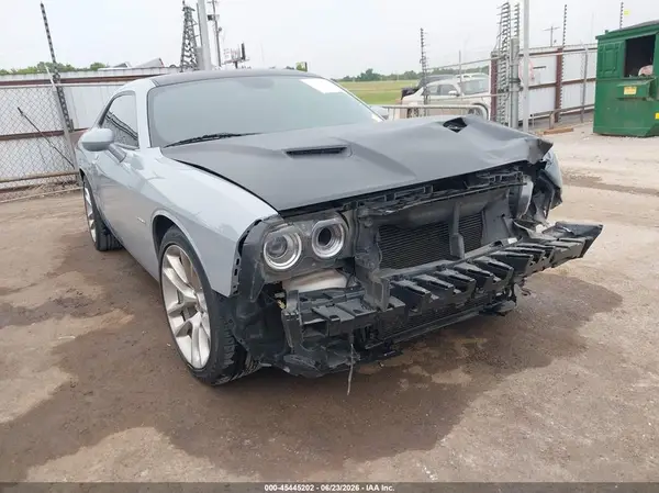 2C3CDZBT0LH231238 2020 DODGE CHALLENGER - Image 1