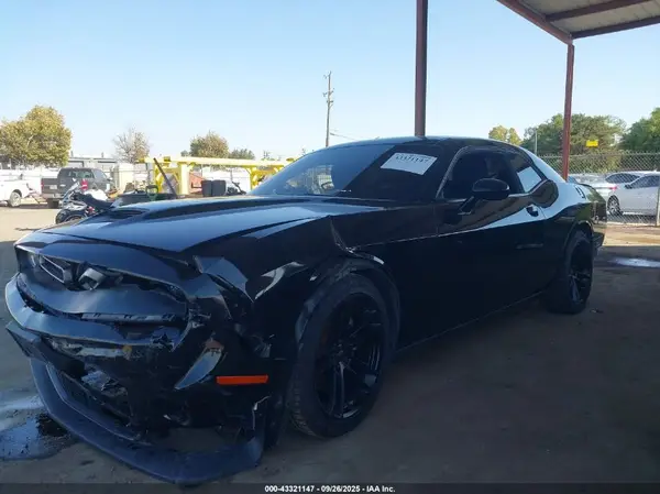 2C3CDZBT0NH105139 2022 DODGE CHALLENGER - Image 2