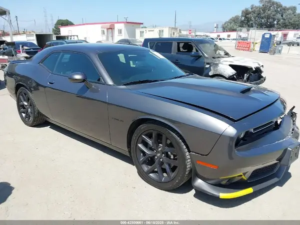 2C3CDZBT0NH144166 2022 DODGE CHALLENGER - Image 1