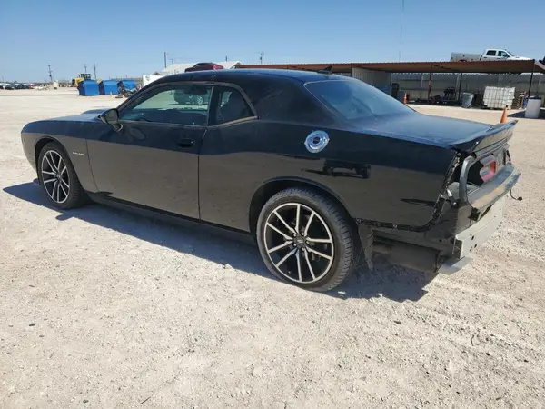 2C3CDZBT0NH164871 2022 DODGE CHALLENGER - Image 2
