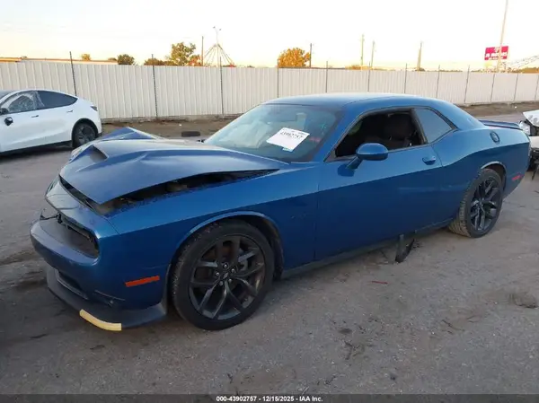 2C3CDZBT0NH171786 2022 DODGE CHALLENGER - Image 2
