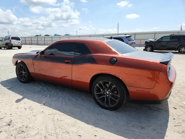 2C3CDZBT0PH596170 2023 DODGE CHALLENGER - Image 2