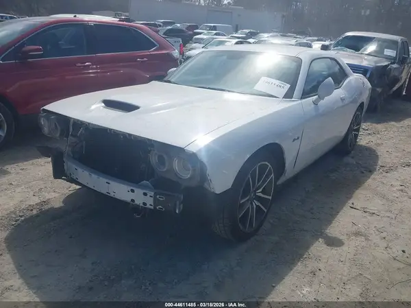 2C3CDZBT0PH596315 2023 DODGE CHALLENGER - Image 2