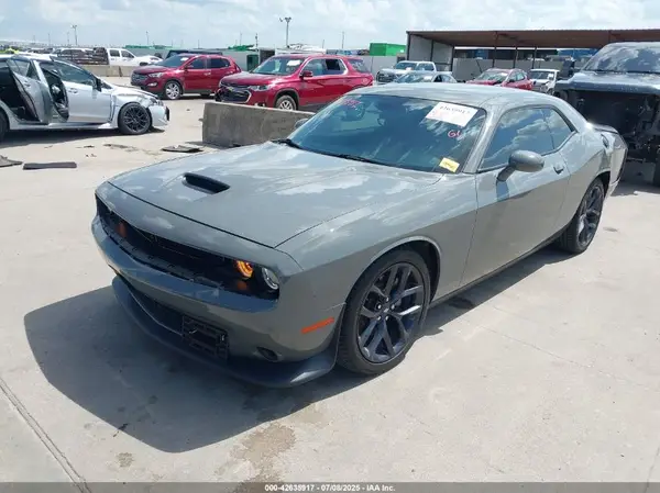 2C3CDZBT0PH638093 2023 DODGE CHALLENGER - Image 2