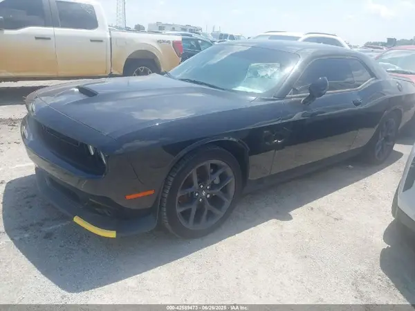 2C3CDZBT0PH669232 2023 DODGE CHALLENGER - Image 2