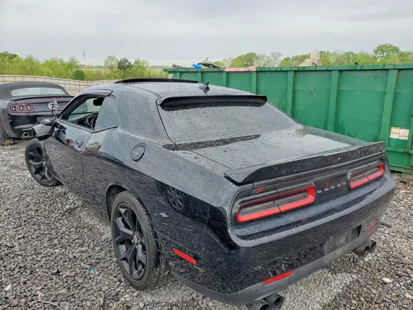 2C3CDZBT1GH172352 2016 DODGE CHALLENGER - Image 2